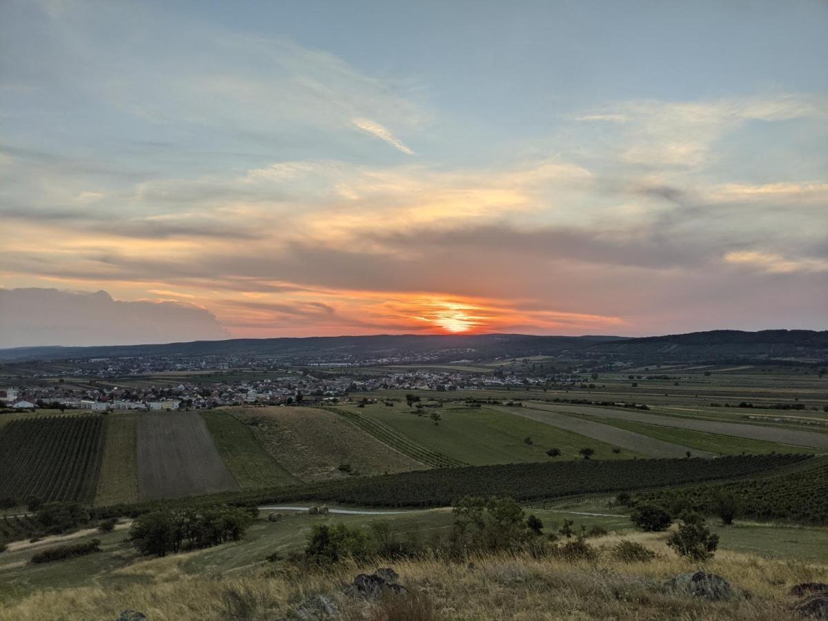 Bonito - Historischer Streckhof Schützen am Gebirge Buitenkant foto